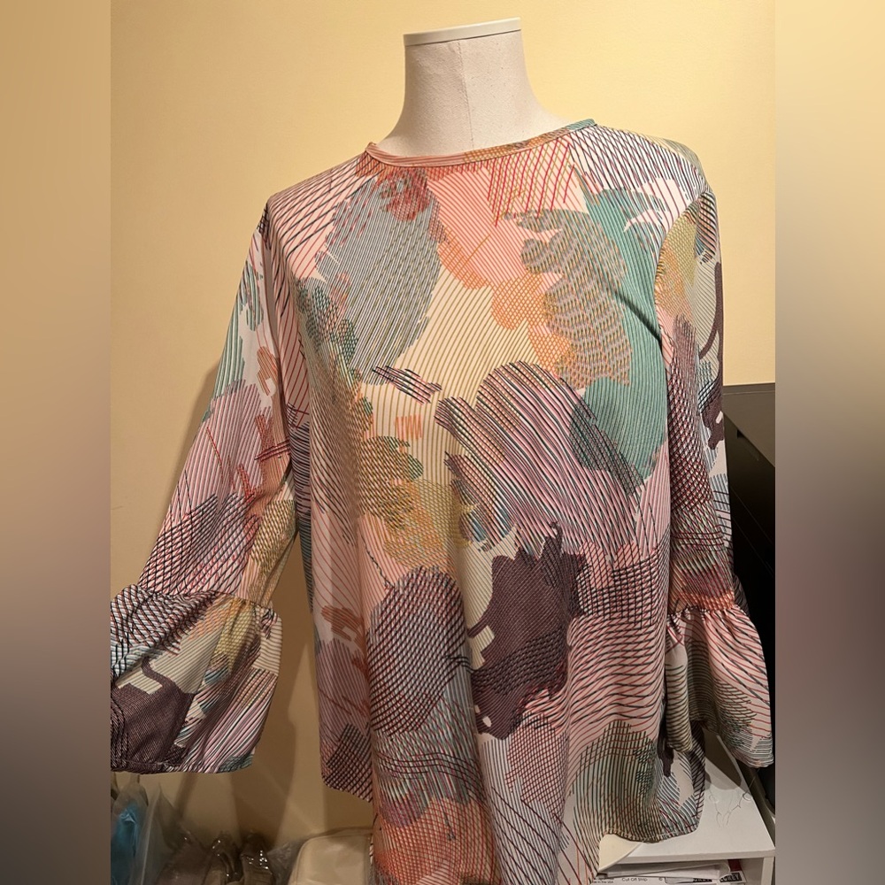 Ces Femme Essentially New Blouse-Worn Once